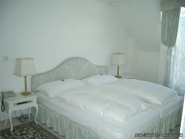 Hotel Mozart รอร์สชาช ภายนอก รูปภาพ